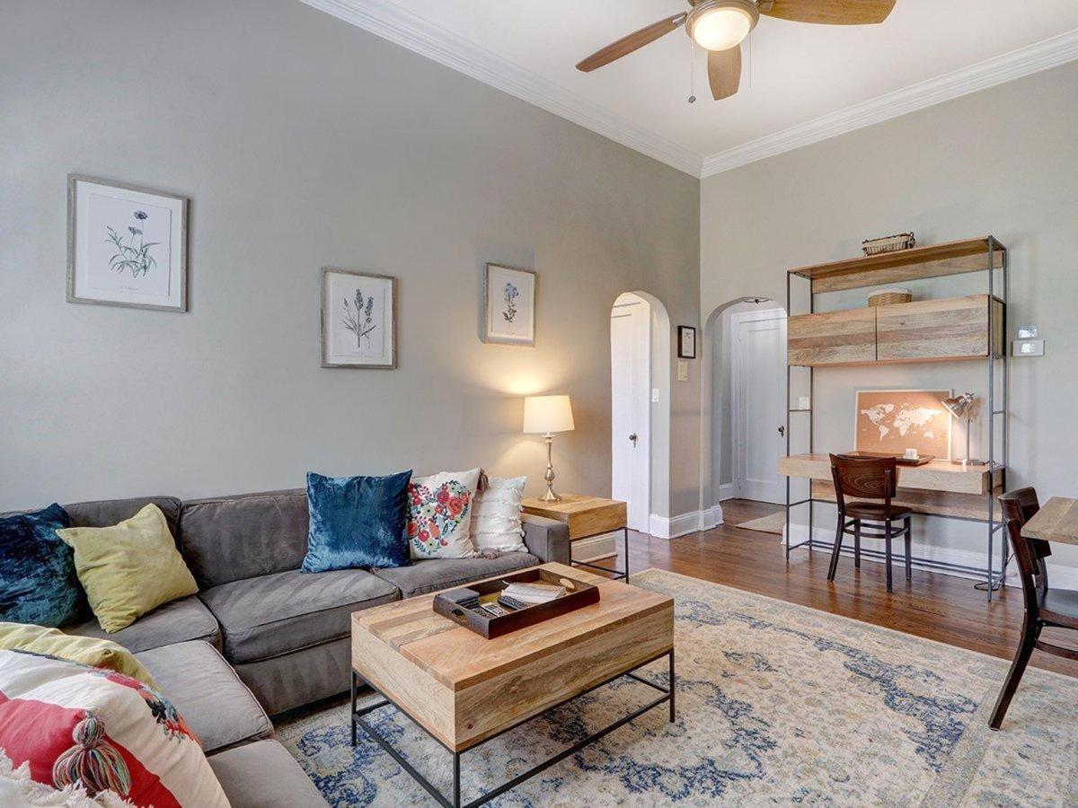 Apartamento Charm On Liberty Savannah Exterior foto